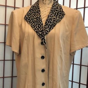 Danny & Nicole Short Sleeve Blouse